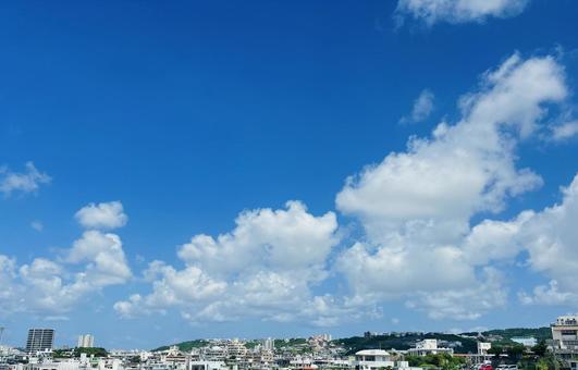 沖縄の空 沖縄の空 沖縄,空,風景の写真素材
