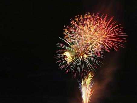 日本の花火の写真