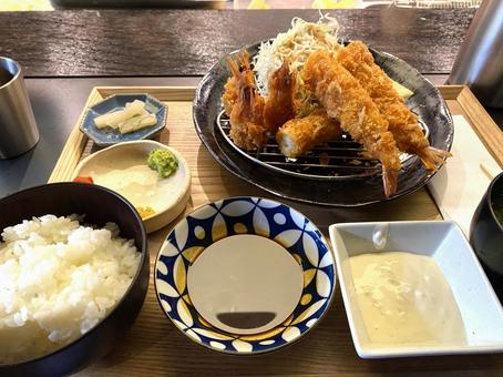 海老カツ定食 海老カツ定食 海老カツ,カツ,定食の写真素材