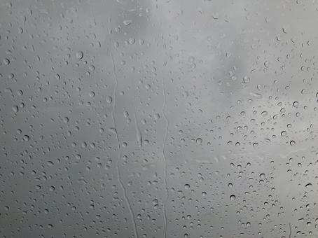 雨　2 雨,フロントガラス,夕方の写真素材