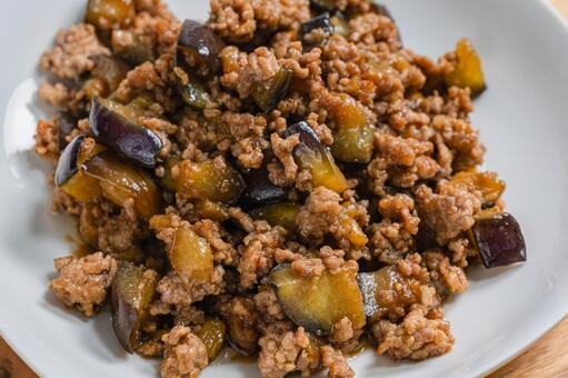 茄子の肉味噌炒め 茄子,肉味噌炒め,なすの写真素材