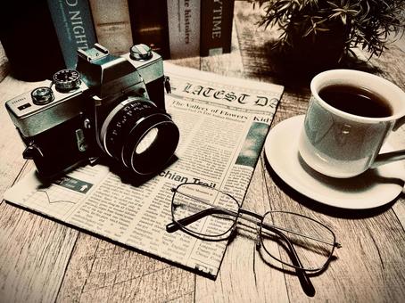 古いカメラ アンティーク 古いカメラ アンティーク フィルムカメラ,アンティーク,レトロの写真素材