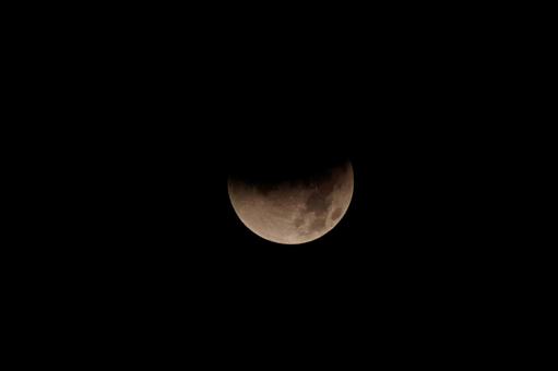 月 月食 天体現象 月 月食 天体現象 月,月食,夜の写真素材