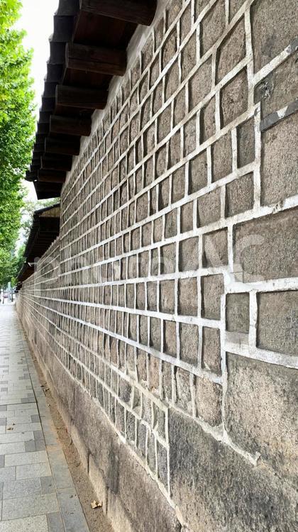 石の塀　縦長 塀,石の塀,壁の写真素材