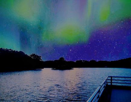 眩しい冬の夜 湖,オーロラ,背景の写真素材