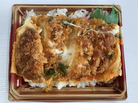 カツ丼弁当 カツ丼弁当 カツ丼,弁当,卵とじの写真素材