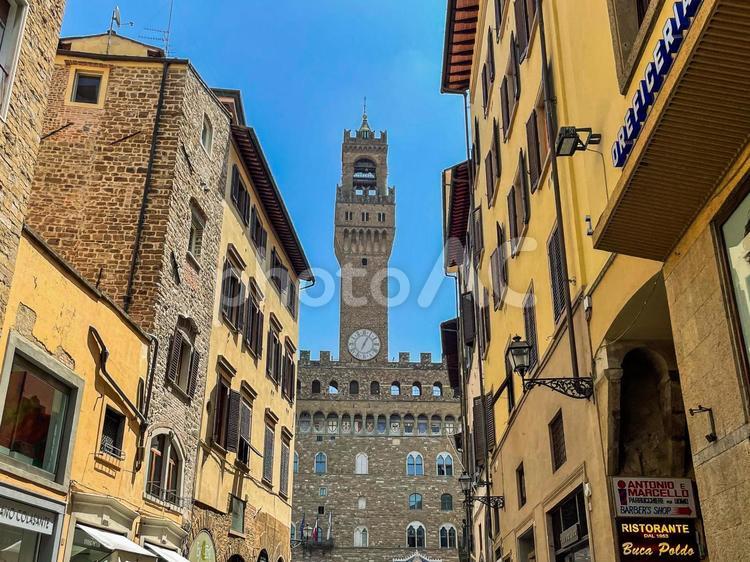 ヴェッキオ宮殿　フィレンツェの街並み イタリア,大聖堂,ヨーロッパの写真素材