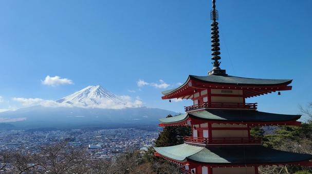 富士山と三重塔 富士山と三重塔 富士山,青空,山の写真素材