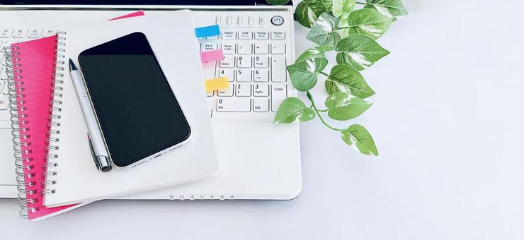 ビジネスイメージ デスクワーク 筆記用具 ビジネスイメージ デスクワーク 筆記用具 ビジネスイメージ,コピースペース,デスクワークの写真素材
