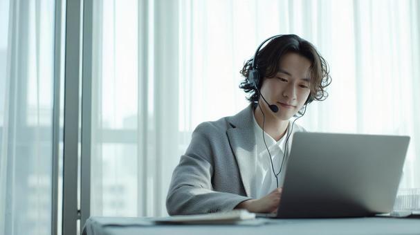 ビジネスパートナーシップの握手の写真