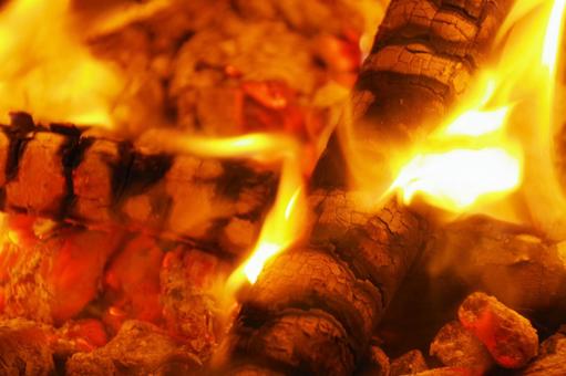 焚き火 焚き火,キャンプ,明かりの写真素材