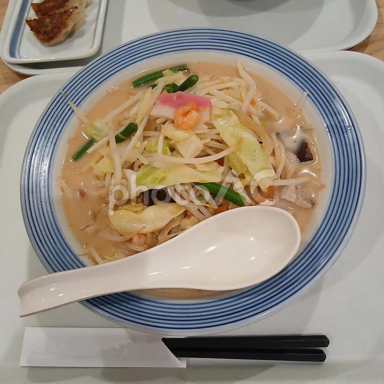 具だくさん～野菜いっぱいちゃんぽん ちゃんぽん,野菜,外食の写真素材