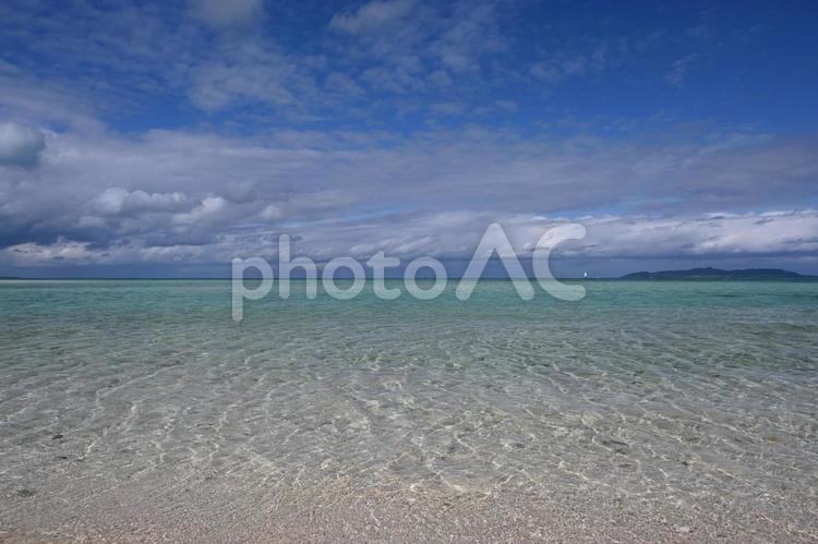 南国ビーチ：沖縄の海 海,海景,ビーチの写真素材
