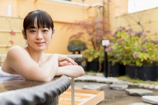 温泉イメージ 温泉イメージ 女性,温泉,人物の写真素材