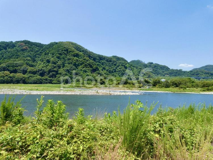 川と緑の風景 川,草,自然の写真素材