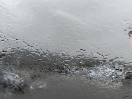 車の窓 車の窓,雨の日,雨粒の写真素材