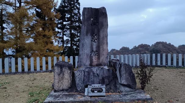 魚沼スカイライン護国観音苑 魚沼スカイライン,早朝,秋の写真素材