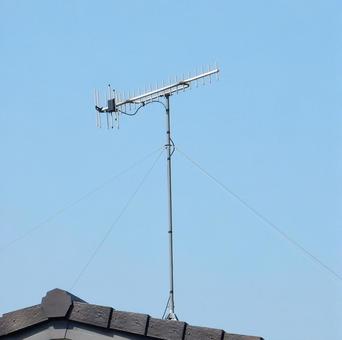 【風景写真】テレビ受信アンテナ アンテナ,テレビ,受信の写真素材