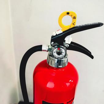 消火器 消火器,火事,アップの写真素材