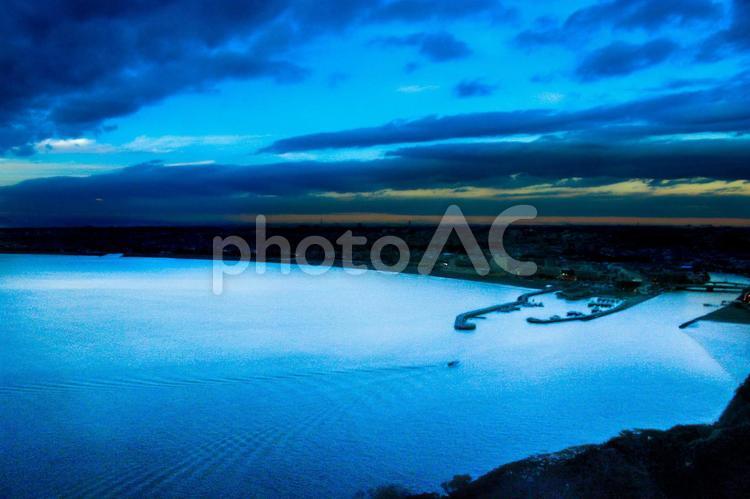 【海】藤沢に広がる海と空 自然,海,青の写真素材
