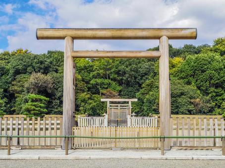 【奈良県】橿原市・神武天皇陵 神武天皇陵,四条ミサンザイ古墳,橿原市の写真素材