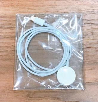 スマートウォッチ充電器 スマートウォッチ充電器 スマートウォッチ充電器,充電器,スマートウォッチの写真素材