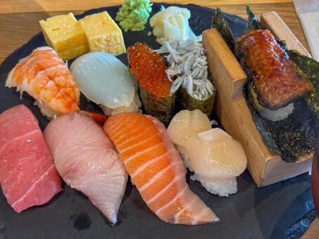 東京都豊洲市場での握り寿司 豊洲市場,ランチ,握りの写真素材