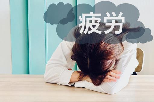 疲労困憊の女性 疲労,ストレス,女性の写真素材