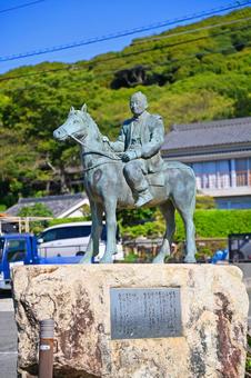 吉良上野介義央の乗馬像 吉良上野介義央の乗馬像の写真