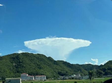 かなとこ雲 かなとこ雲の写真