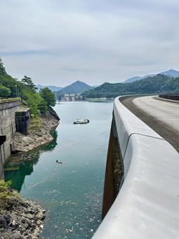 Photo, ikehara dam, shimokitayama village, yoshino district, nara prefecture, yoshino cherry wild park, 