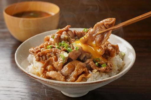 豚丼 豚丼の写真