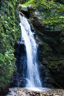 残暑の大町　仁科 清音(きよと)の滝の写真