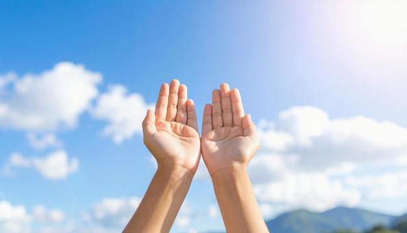 空に両手を伸ばす 空に両手を伸ばすの写真