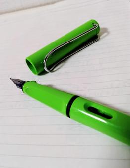 Green fountain pen and notebook, JPG