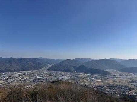 登山から見る山並み 登山から見る山並みの写真