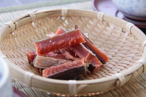 鮭トバ 珍味の写真