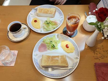 カフェのモーニングセット カフェのモーニングセット カフェ,喫茶店,モーニングの写真素材