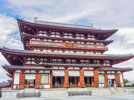 【奈良県】奈良市・薬師寺の金堂 薬師寺,金堂,奈良市の写真素材
