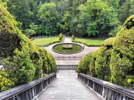 成田山新勝寺平和大塔前から見る庭園の噴水 成田山新勝寺平和大塔前から見る庭園の噴水 成田山,新勝寺,西洋庭園の写真素材