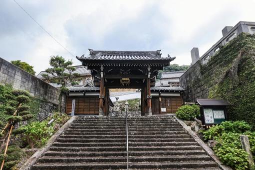 三宝寺 山門 三宝寺 山門 三宝寺,万年山比経院三宝寺,山門の写真素材
