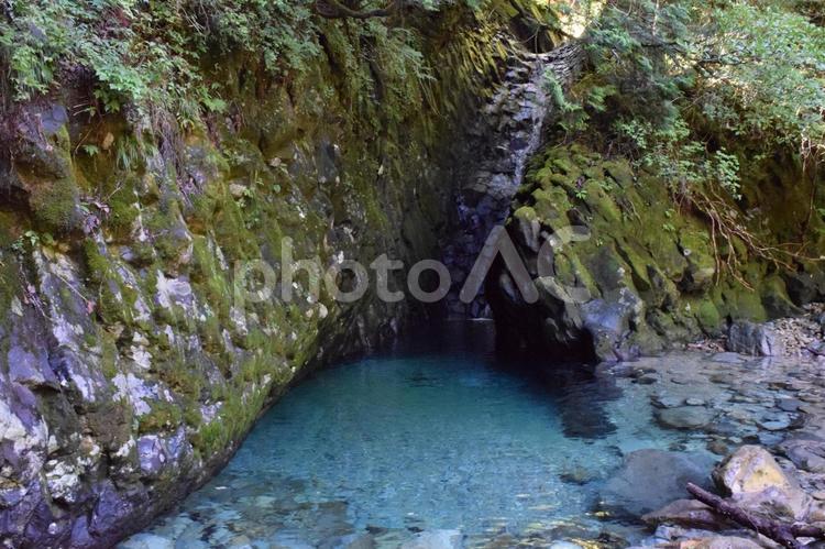 【岐阜】渓谷の風景 渓谷,山奥,綺麗の写真素材