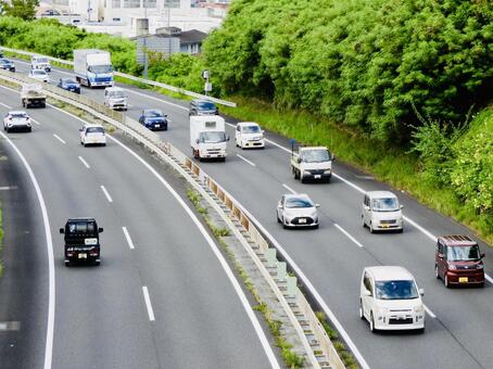 北中城村安谷屋の沖縄自動車道5 沖縄自動車道,沖縄道,高速道路の写真素材