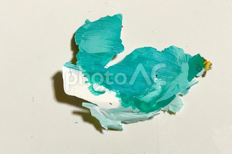 青緑と白い絵の具のマーブル模様の膜 絵の具,青緑,素材の写真素材