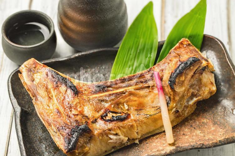 メバチマグロのカマ塩焼き マグロ,カマ,メバチの写真素材