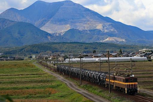 貨物列車 三岐鉄道,三重県,藤原岳の写真素材