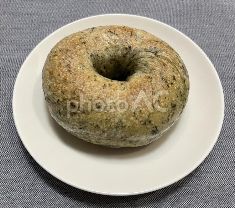 ベーグル(ほうれん草) ベーグル,パン,食べ物の写真素材