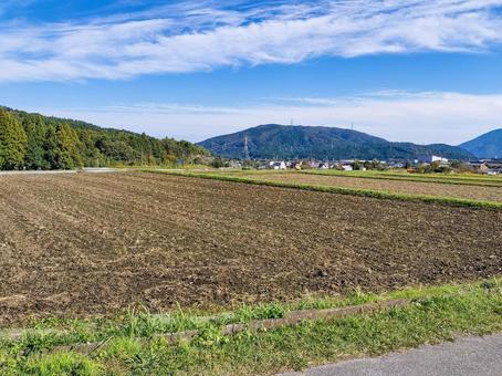 関ヶ原　笹尾山の麓から桃配山を遠望 関ヶ原古戦場,石田三成陣地,石田三成陣跡の写真素材