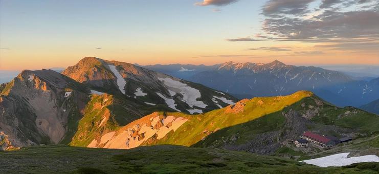 The scenery of the Northern Alps dyed in the sunset, JPG