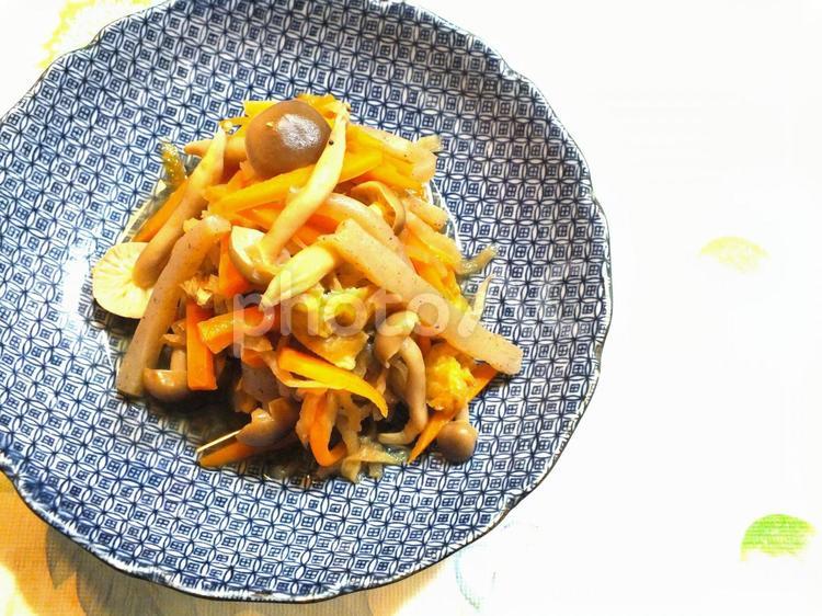 切干大根の煮物 切干大根,煮物,しめじの写真素材